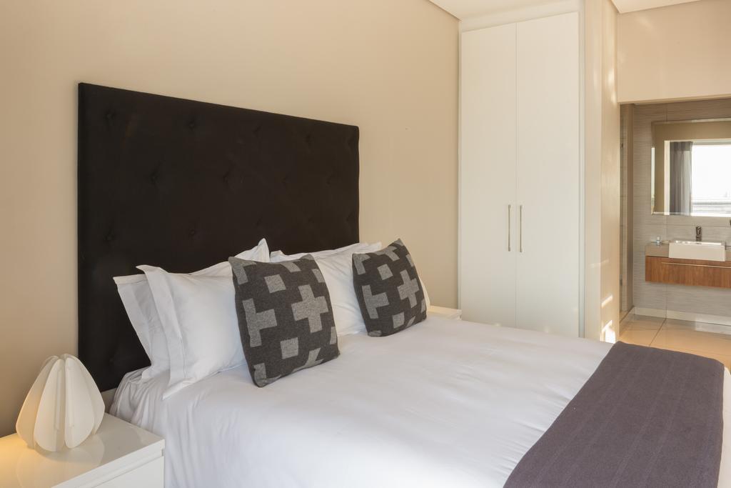Harbour Bridge Luxury Apartments Cape Town Exterior photo